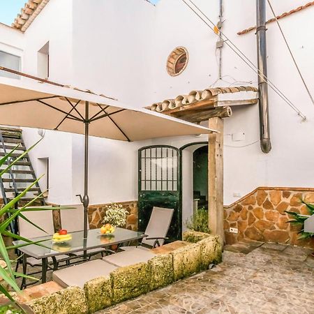 Pet Friendly Home In Hornachuelos With Kitchen Dış mekan fotoğraf